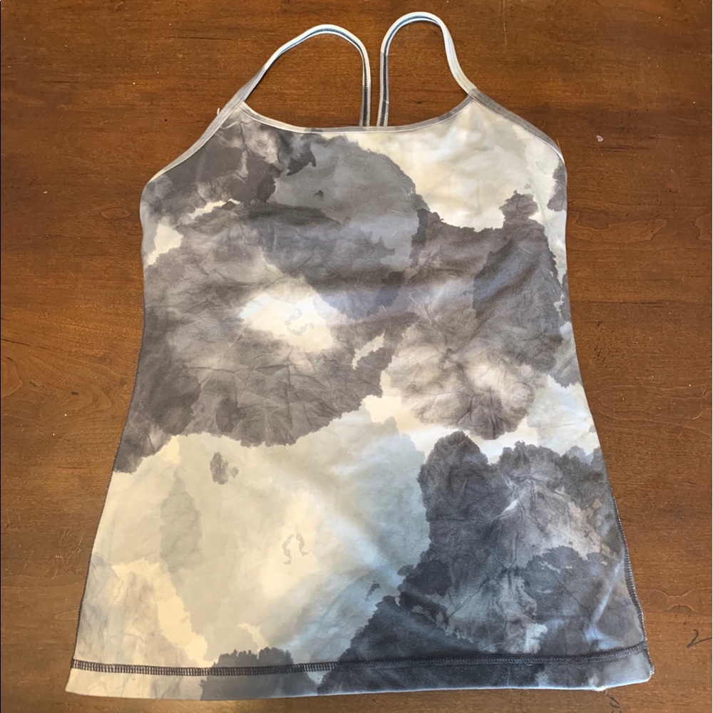 Lululemon Grey Clouds Print Tank Size 6